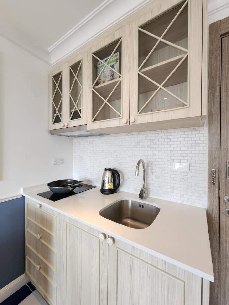 คอนโดสวนน้ำเซเว่นซี2 Apartment
